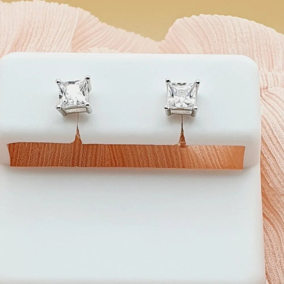 4MM S925 Sterling Silver CZ Stud Earrings for Women/Girl, US19251023 - Picture 13 of 14